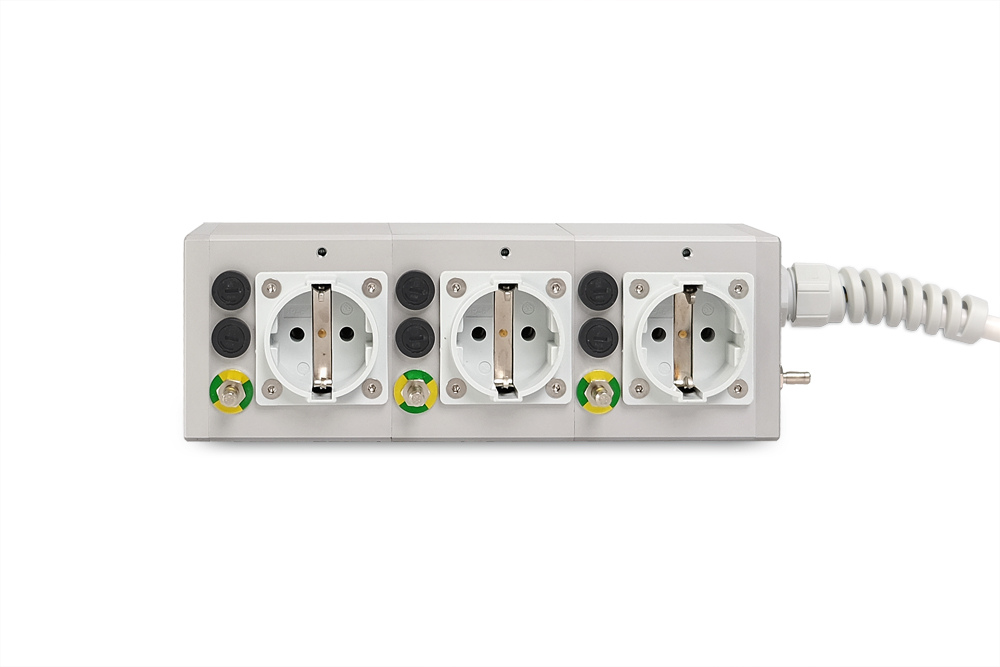 Medical multiple socket outlet MEDX ZPA 3 modules, 3m cable length