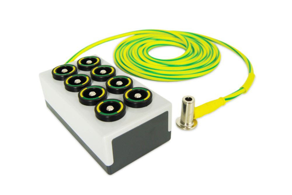 ZPA 8-Way Socket 6mm² – 1m supply cable