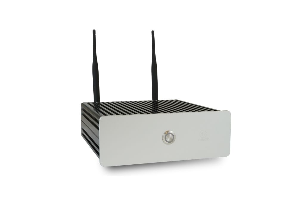 e-medic™ Silence ST-M(b) Medical Computer (13. gen)